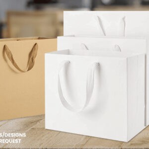 Replay Products | Eco-friendly packaging: Fiesta Green brown paper bags on a wooden table.